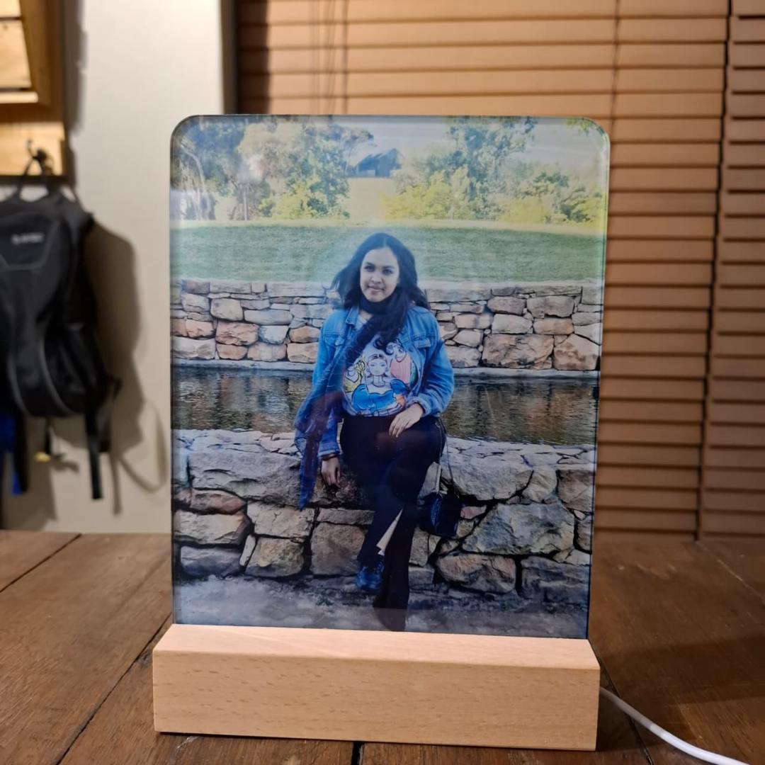 Personalized Acrylic Photo Display 15 × 20 cm | Warm LED Light Base